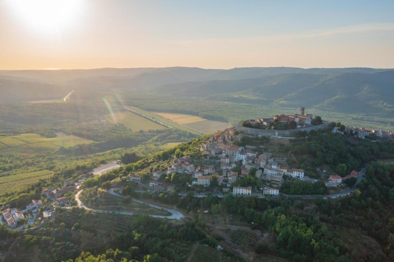 Villa Toro Motovun Exterior foto